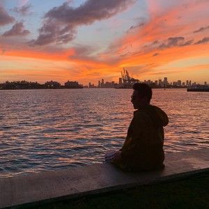 Meet your Posher, Yimin